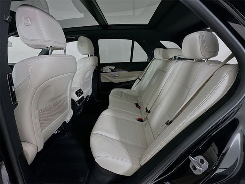 Certified 2026 Mercedes-Benz GLE 450 4MATIC image 27