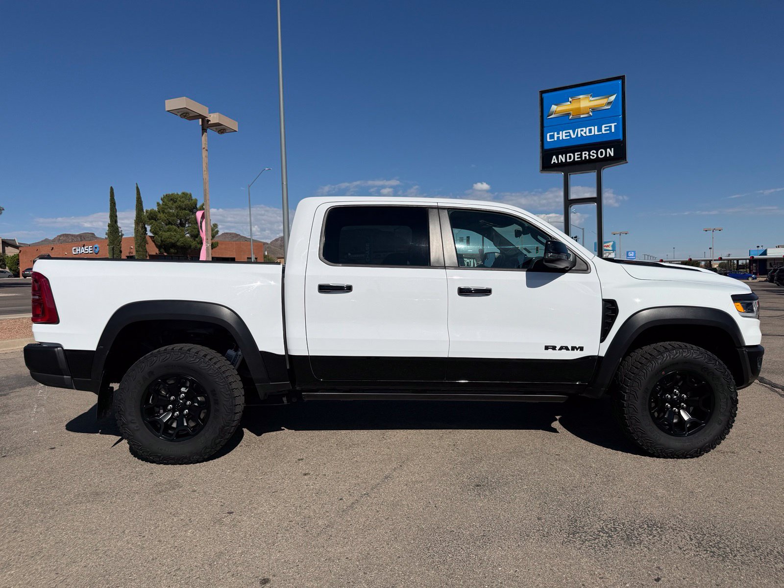 Used 2025 RAM 1500 RHO w/ RHO Level 1 Equipment Group AWD/4WD image 4
