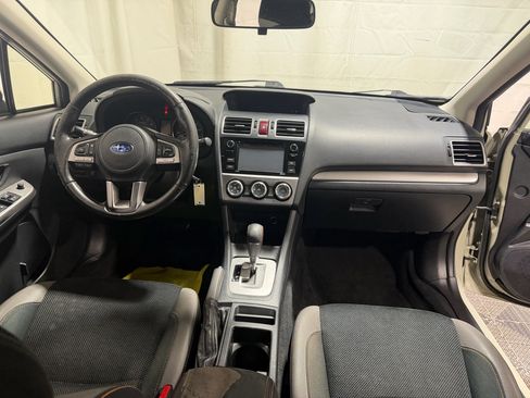 Used 2016 Subaru Crosstrek 2.0i Premium image 17