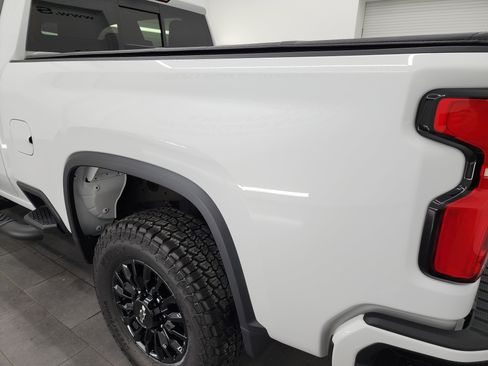 Used 2024 Chevrolet Silverado 2500 LT w/ Z71 Sport Edition image 36