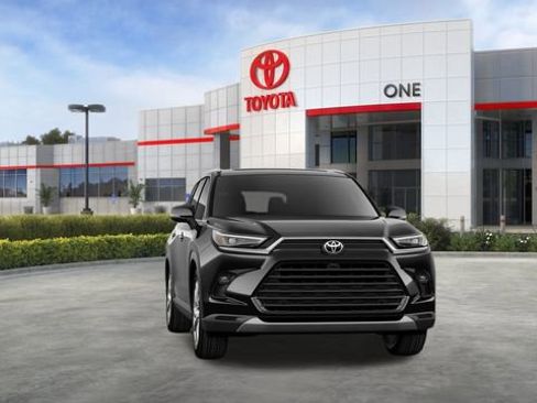 New 2026 Toyota Grand Highlander Limited image 17
