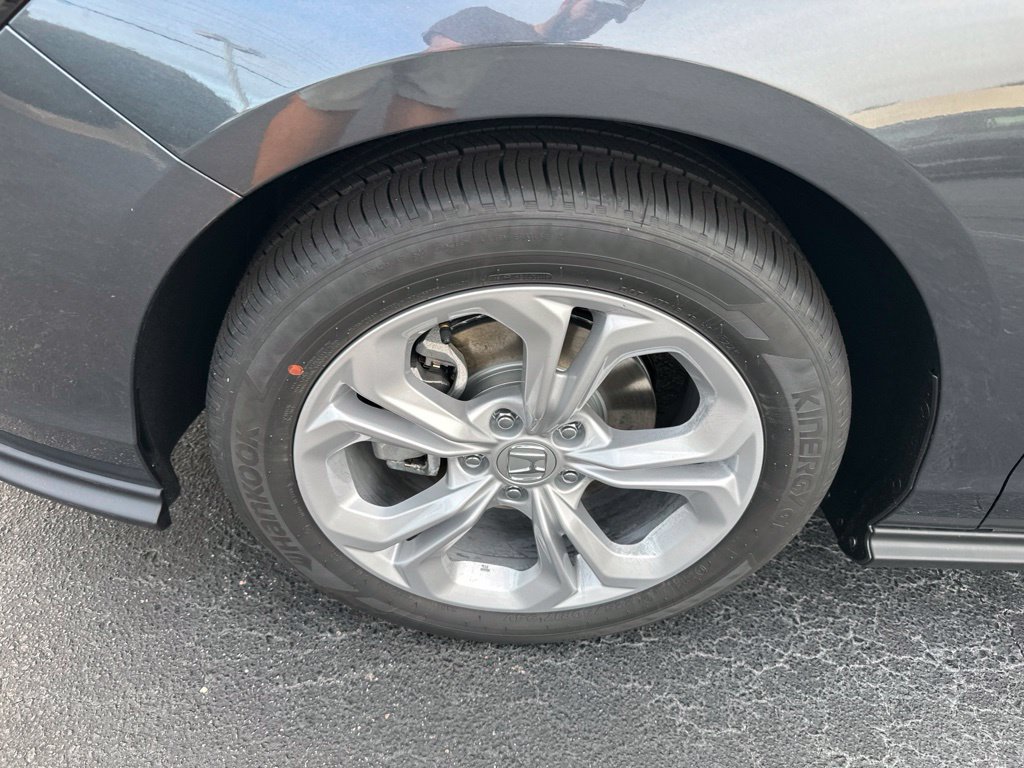 New 2026 Honda Accord LX image 10
