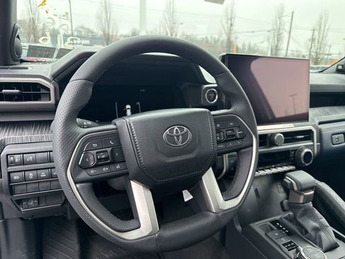 New 2026 Toyota 4Runner 4WD image 22