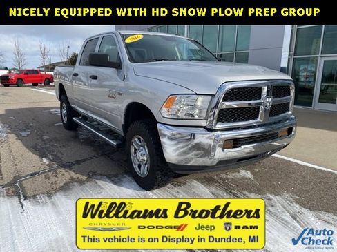 Used 2016 RAM 2500 Tradesman w/ Chrome Appearance Group image 3