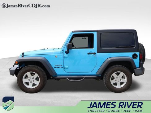 Used 2017 Jeep Wrangler Sport w/ Quick Order Package 23S AWD/4WD image 2