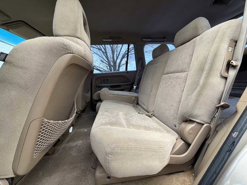 Used 2004 Honda Pilot LX image 7