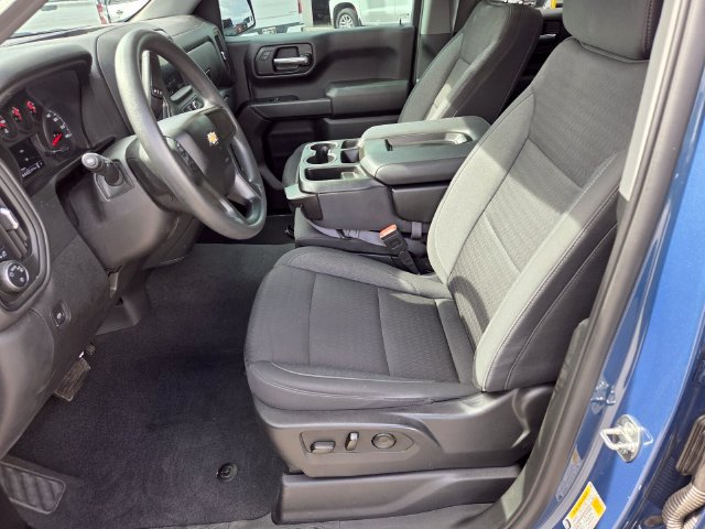 Certified 2024 Chevrolet Silverado 1500 Custom w/ Turbomax Blackout Package AWD/4WD image 10