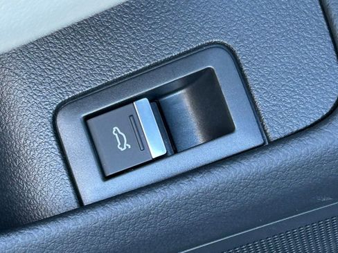 Used 2023 Audi A6 Premium Plus w/ Premium Plus Package image 76