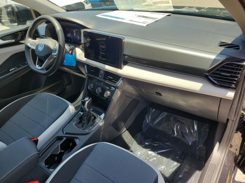 New 2026 Volkswagen Taos S FWD image 11