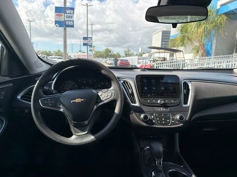 Used 2024 Chevrolet Malibu LT FWD image 13