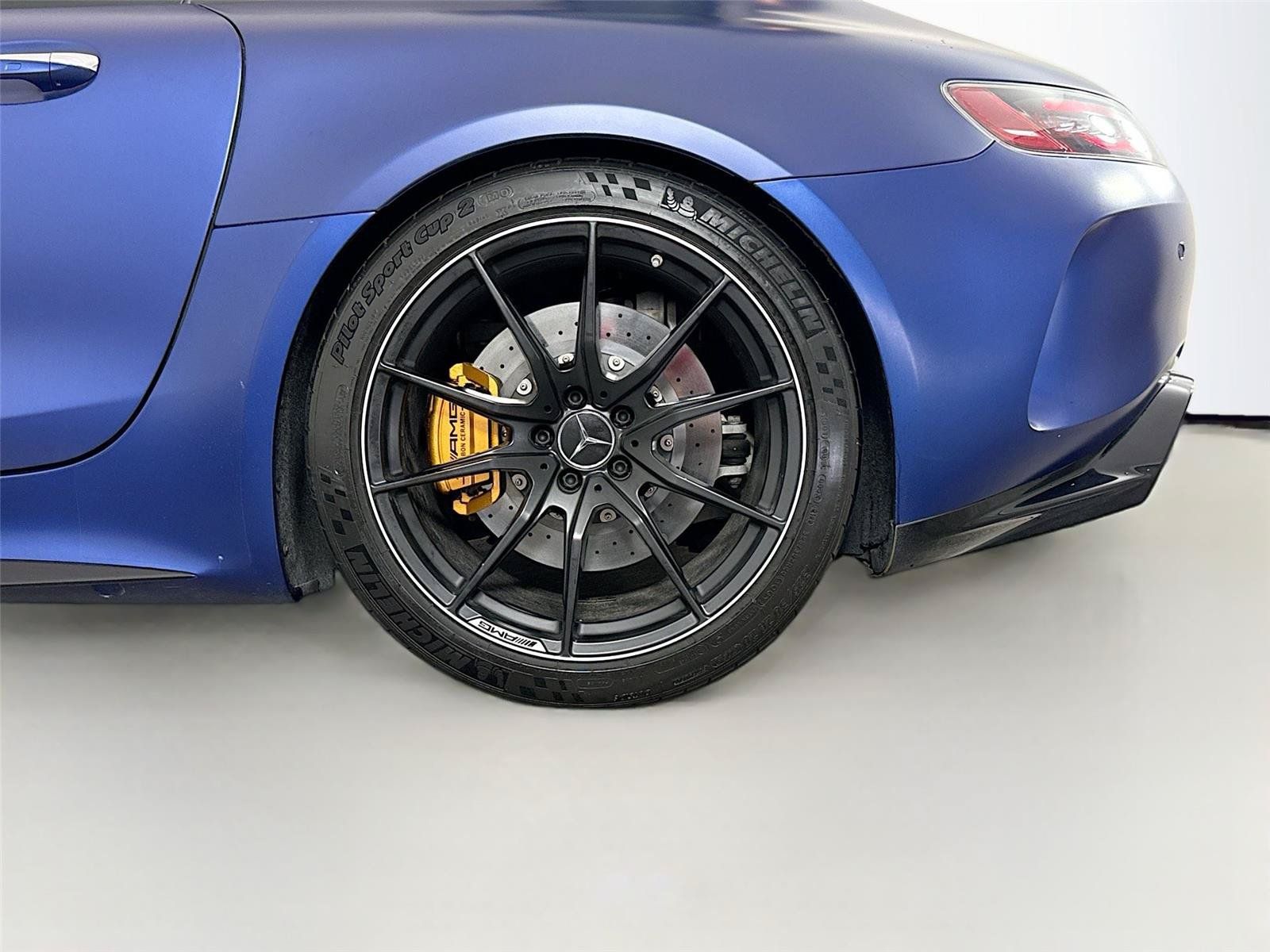 Used 2020 Mercedes-Benz AMG GT R w/ Exclusive Interior Package image 25