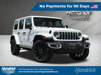 Used 2025 Jeep Wrangler Unlimited Sahara AWD/4WD video 1