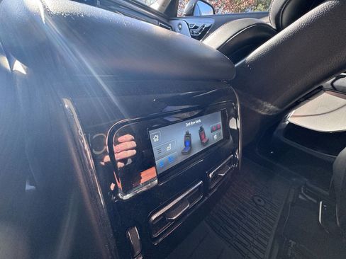 Used 2020 Lincoln Aviator Reserve w/ Equipment Group 202A image 14