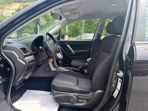 Used 2018 Subaru Forester 2.5i w/ Alloy Wheel Package AWD/4WD image 10