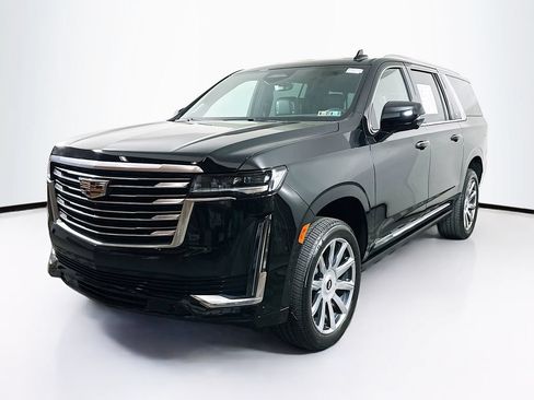 Used 2023 Cadillac Escalade ESV Premium Luxury Platinum AWD/4WD image 3