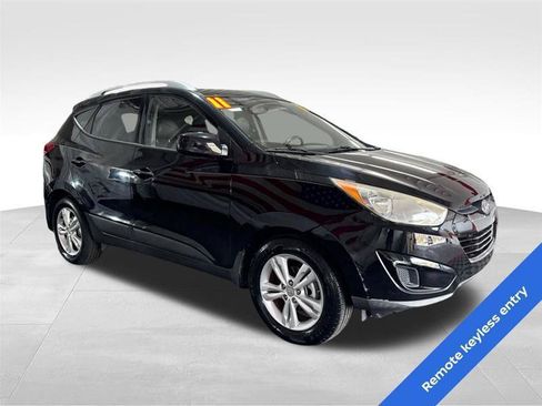 Used 2011 Hyundai Tucson GLS FWD image 3