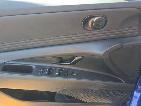 Used 2026 Hyundai Elantra Sport FWD image 10