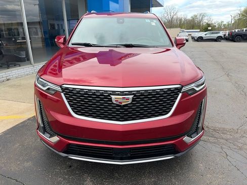 Used 2023 Cadillac XT6 Premium Luxury w/ Technology Package AWD/4WD image 4