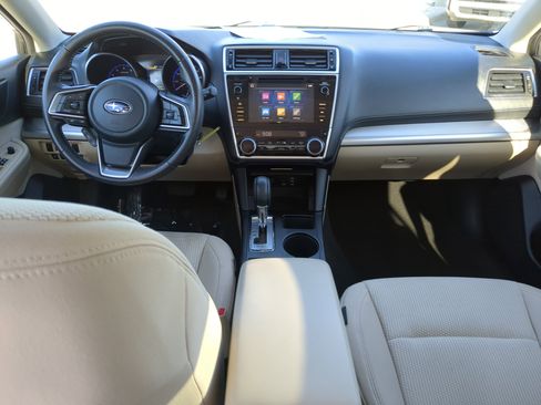 Used 2018 Subaru Outback 2.5i Premium w/ Popular Package #1 image 12