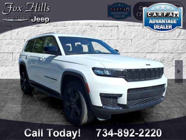 Certified 2025 Jeep Grand Cherokee L Limited w/ Black Appearance Package AWD/4WD image 1