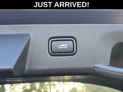 Used 2025 Hyundai Tucson SEL FWD image 9