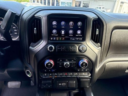 Used 2020 GMC Sierra 2500 Denali w/ Denali Ultimate Package AWD/4WD image 19