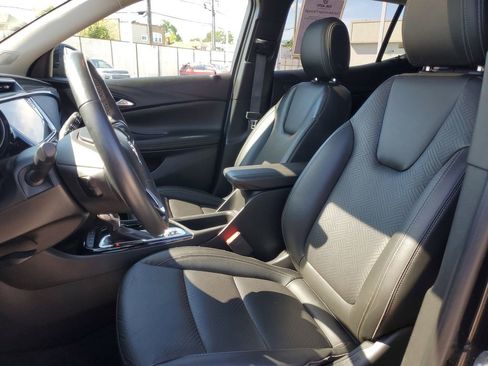 Certified 2023 Buick Encore GX Essence w/ Advanced Technology Package AWD/4WD image 17