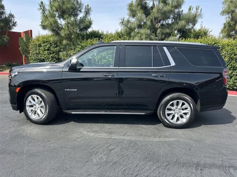 Used 2024 Chevrolet Tahoe Premier image 3