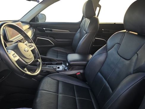 Used 2020 Kia Telluride EX w/ Towing Package image 9