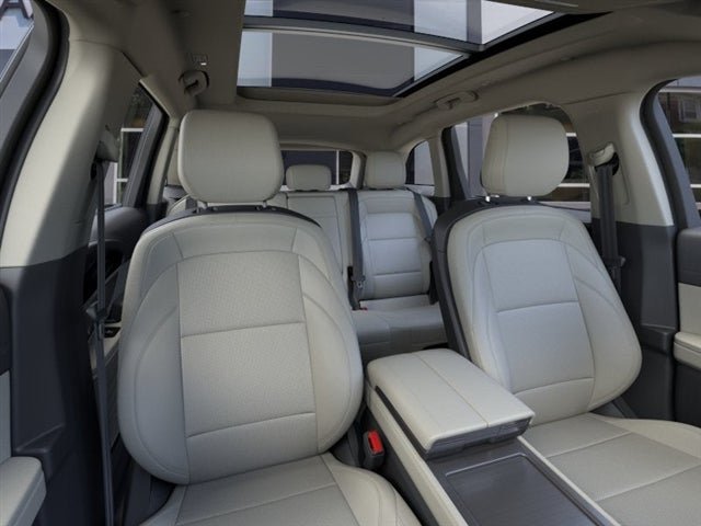 Used 2026 Lincoln Nautilus Premier w/ Equipment Group 102A AWD/4WD image 32
