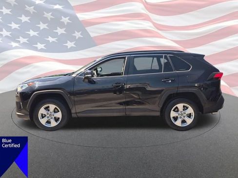 Used 2020 Toyota RAV4 XLE w/ Convenience Package FWD image 6