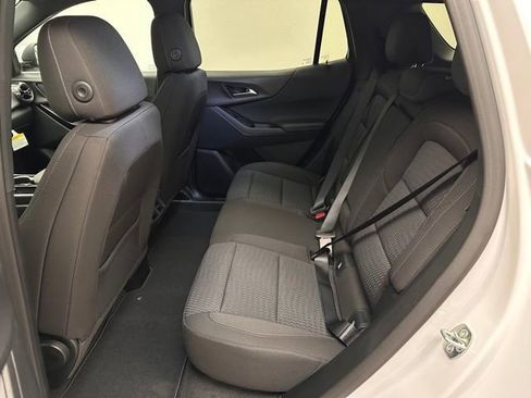 New 2026 Chevrolet Equinox LT w/ Safety and Technology Package image 16