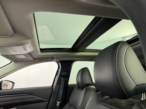 Used 2025 MAZDA CX-50 AWD 2.5 Hybrid w/ Premium Pkg image 24