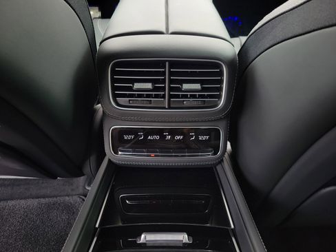 New 2026 Mercedes-Benz Maybach GLS 600 4MATIC image 10
