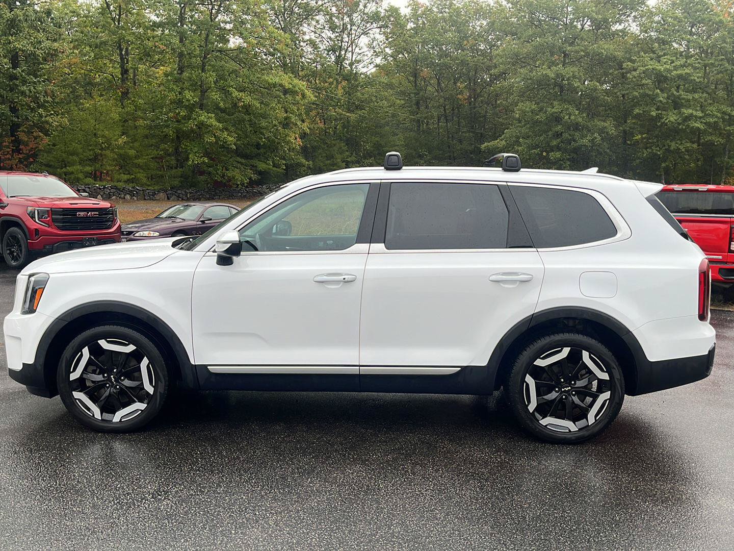 Used 2024 Kia Telluride S w/ S Sunroof Package AWD/4WD image 2