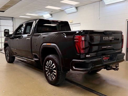 Used 2026 GMC Sierra 2500 Denali Ultimate w/ Max Trailering Package AWD/4WD image 11
