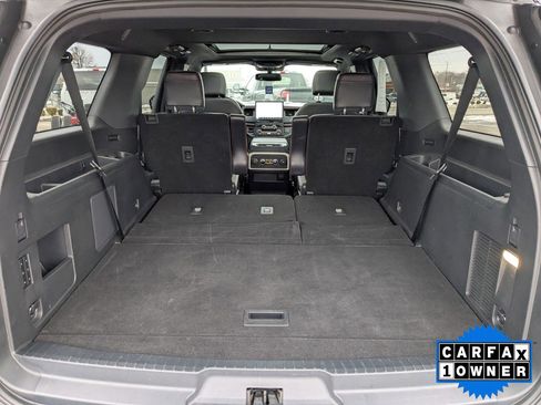 Used 2022 Ford Expedition Max Limited image 14