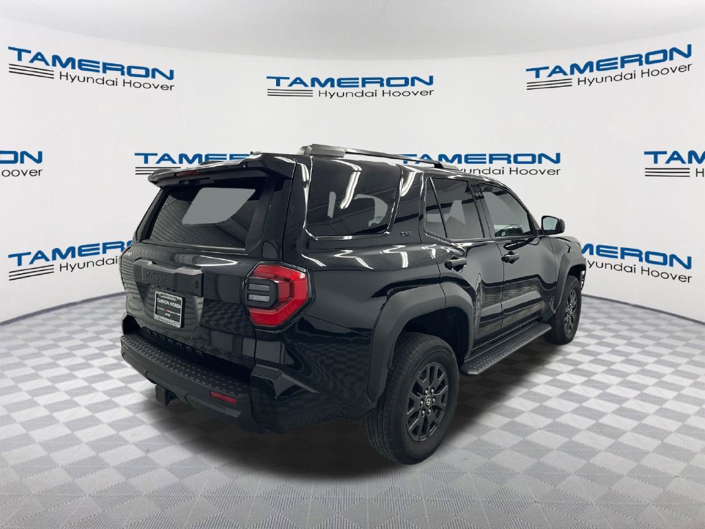 Used 2025 Toyota 4Runner SR5 AWD/4WD image 5