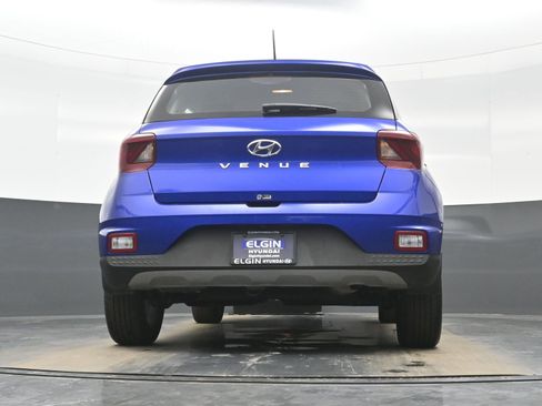 Certified 2025 Hyundai Venue Limited image 30