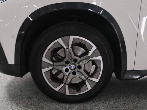 Certified 2024 BMW X1 xDrive28i w/ Convenience Package AWD/4WD image 5