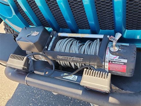 Used 2020 Jeep Wrangler Unlimited Sport image 8