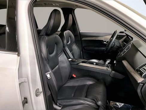Certified 2022 Volvo XC90 T6 Inscription image 8