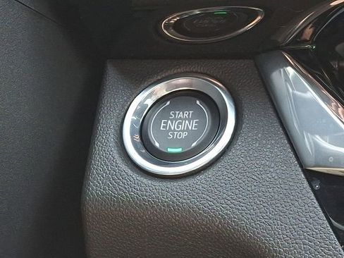 Used 2025 Buick Envista Avenir FWD image 27