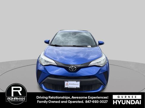 Used 2020 Toyota C-HR XLE FWD image 3