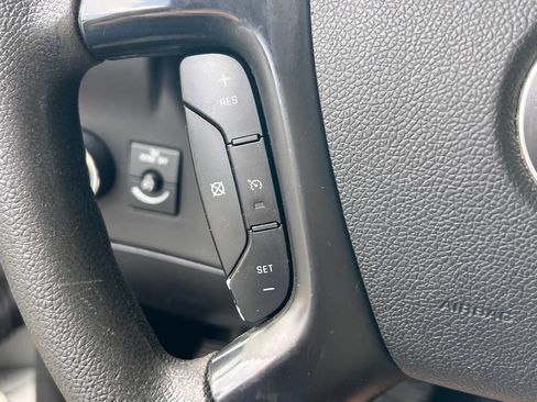 Used 2009 Chevrolet Express 3500 Extended Passenger w/ LT Preferred Equipment Group image 15