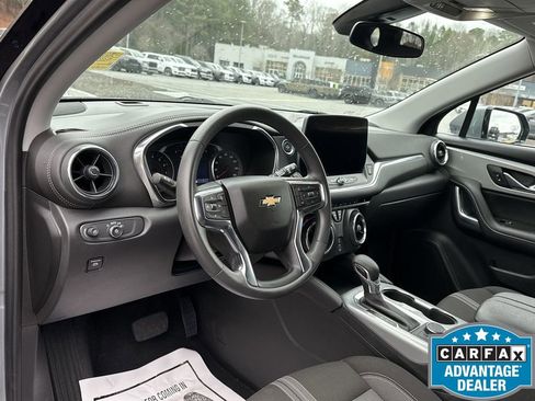 Used 2025 Chevrolet Blazer LT image 16