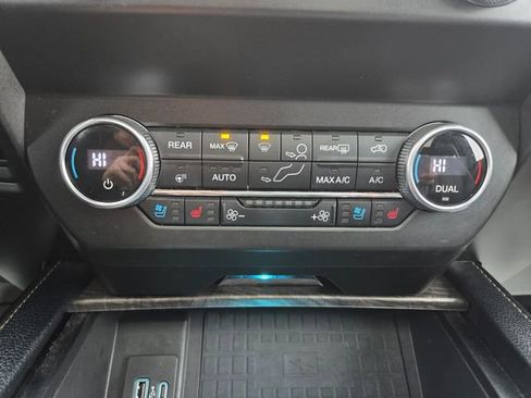 Used 2020 Ford Expedition Max Limited AWD/4WD image 33