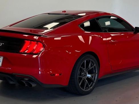 Used 2019 Ford Mustang GT Premium w/ Performance Package - Level 2 RWD image 3