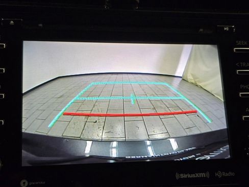 Used 2021 Toyota Prius Prime LE image 5