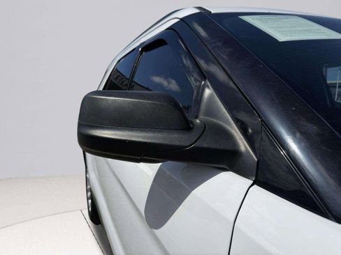 Used 2017 Ford Explorer FWD image 9